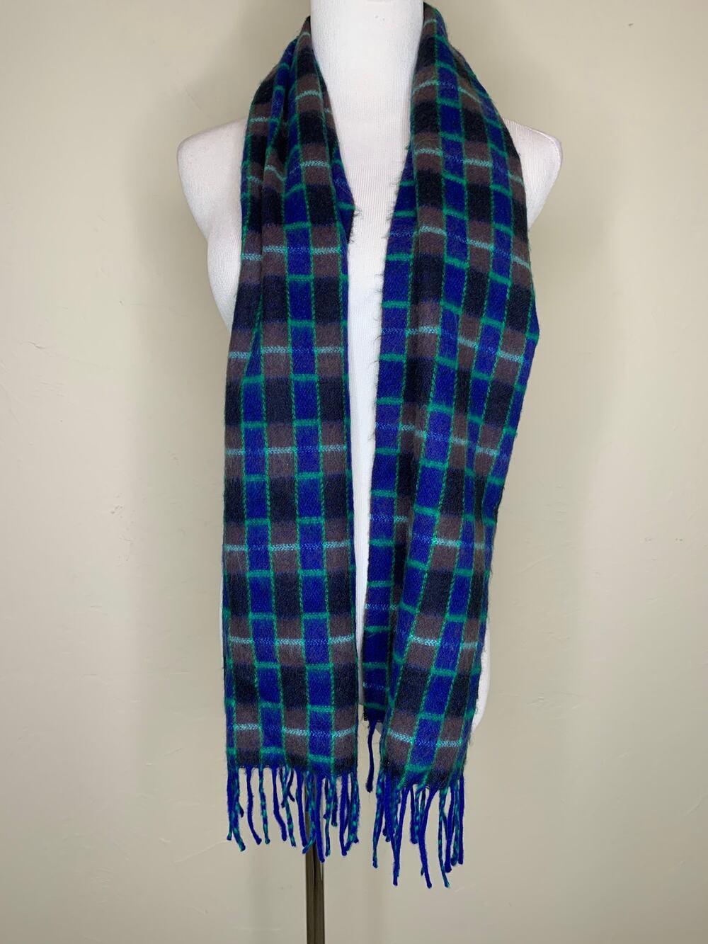 Blue Green Brown Plaid Soft Fringe Scarf Made Japan 11" x 31" 3" fringe